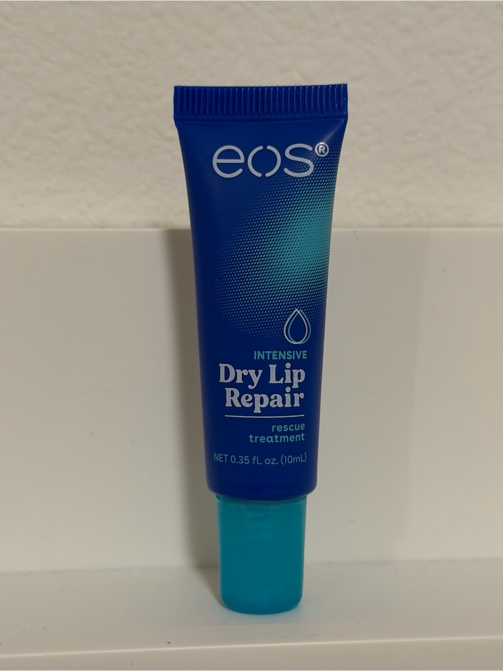 eos Intensive Dry Lip Repair